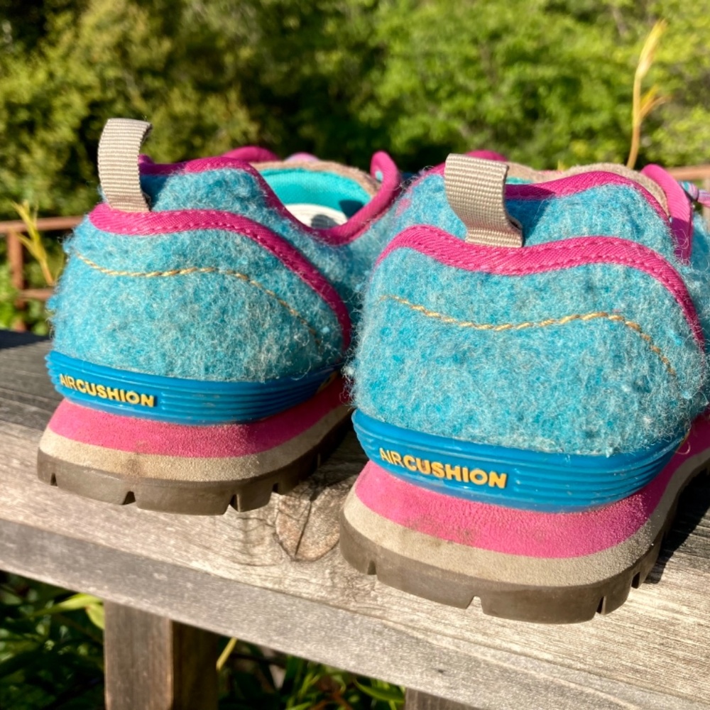 Retro sneakers - Picture 3 of 10